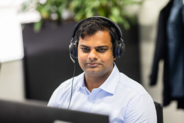 eWorks LMS client support eWorks staff at a LMS support helpdesk